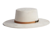 Load image into Gallery viewer, Clarity