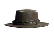 Load image into Gallery viewer, Satin Musk (Final Sale)