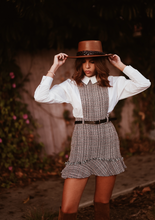 Load image into Gallery viewer, Tortoise - Tan (Final Sale)