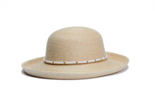 Load image into Gallery viewer, Lily- light (Final Sale)