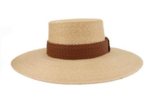 Load image into Gallery viewer, Lanai
