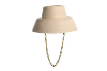 Load image into Gallery viewer, Straw hat bucket shape in natural color made of palm leaves finished with a detachable chain, left side view

