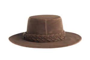 Brown hat cordobes style made of vegan velour fabric with double braided trim, back view